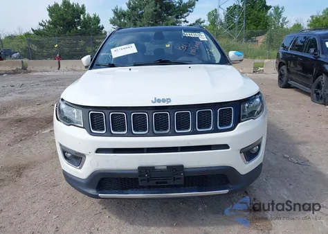 2018 Jeep Compass Limited 4X4 z USA, uszkodzony, nr VIN 3C4NJDCB8JT399302